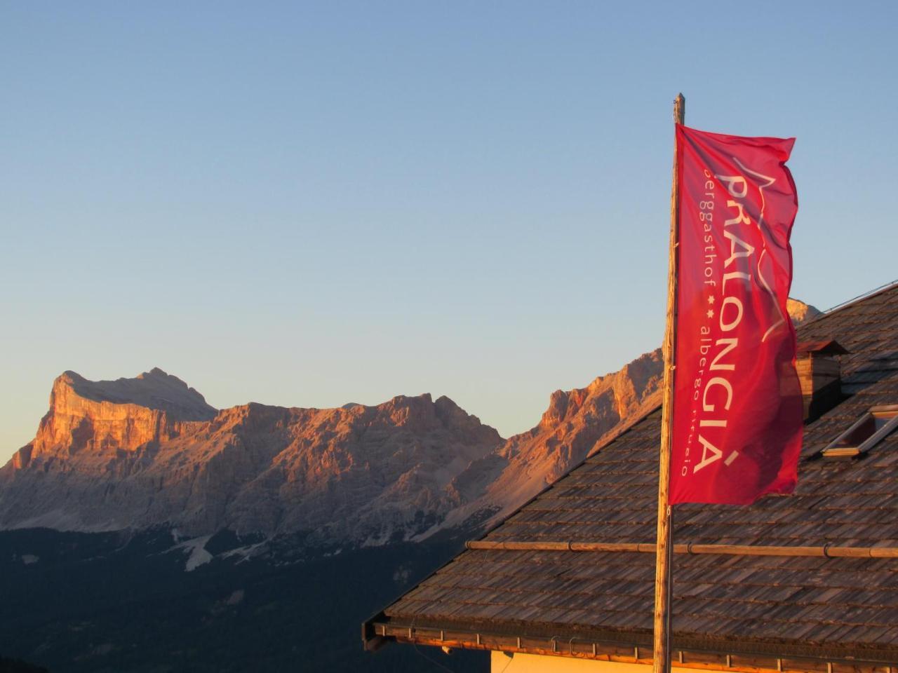 Rifugio Alpino Pralongia Villa Corvara In Badia Eksteriør billede